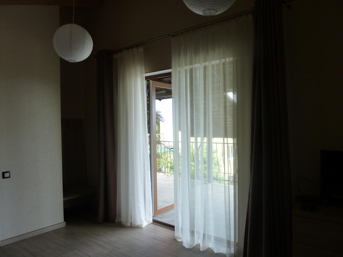 Guest House Letto Gagry Exterior photo