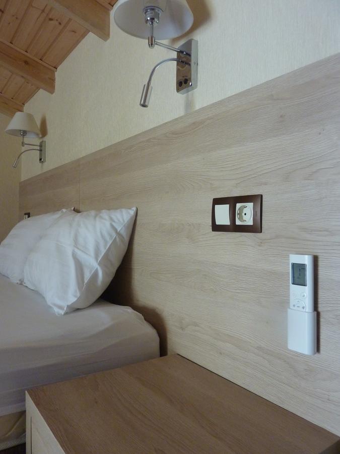 Guest House Letto Gagry Exterior photo