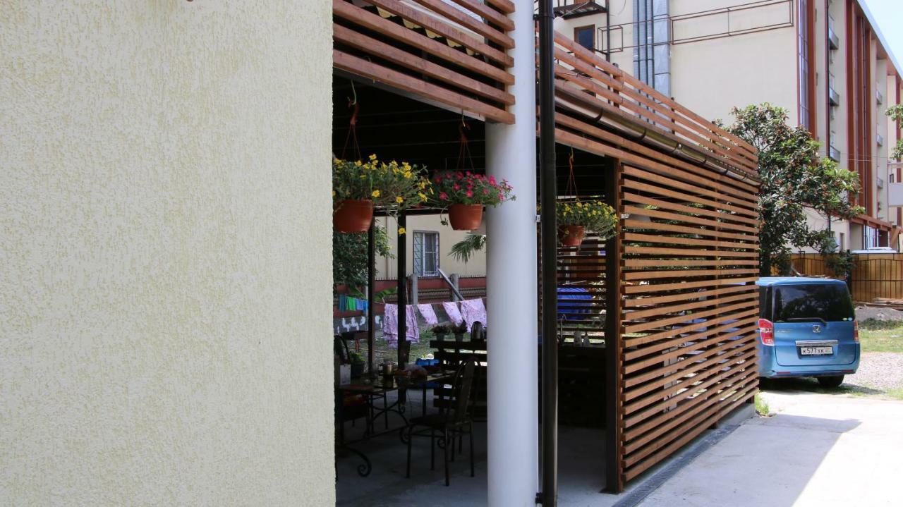 Guest House Letto Gagry Exterior photo